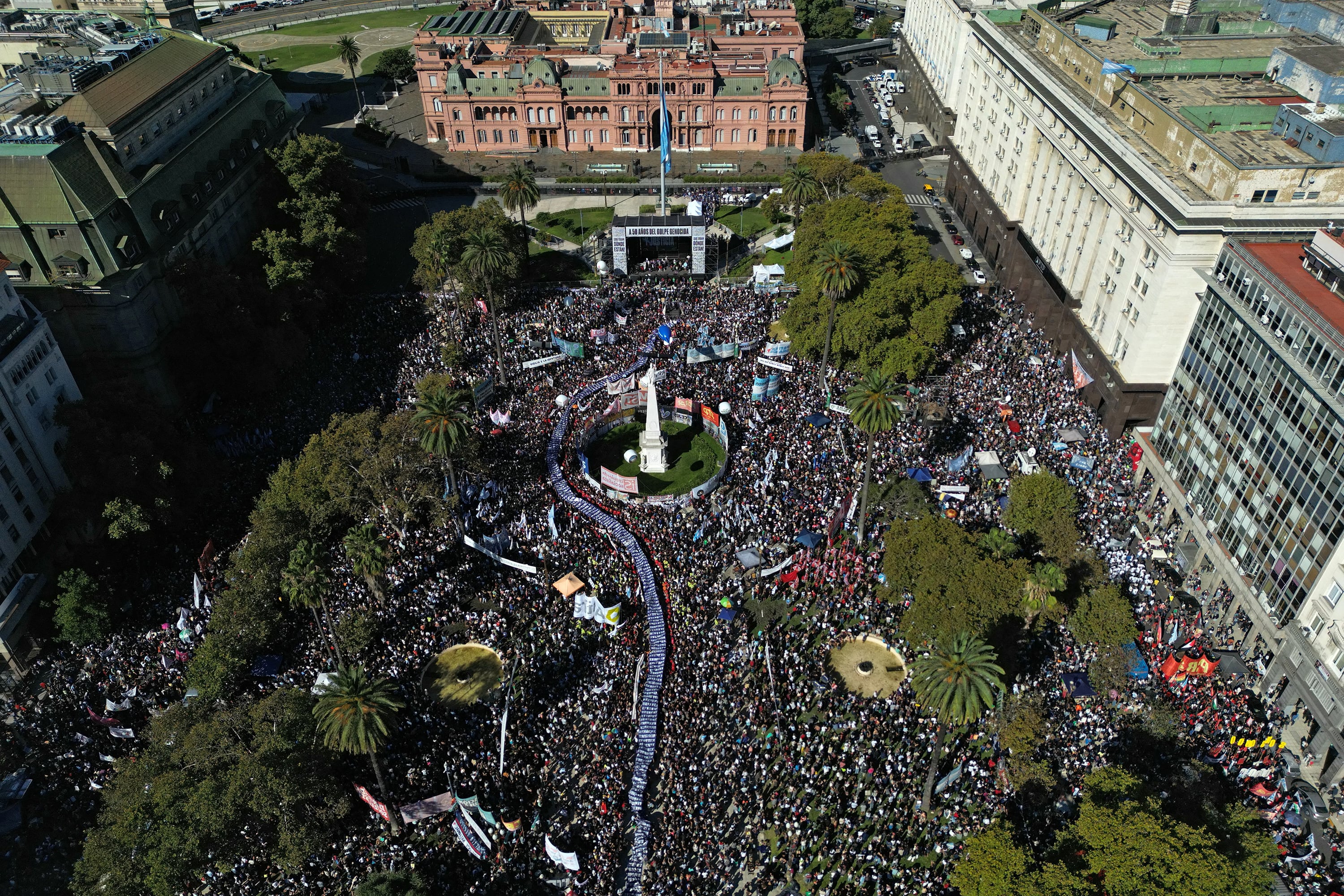 24M marcha Plaza de Mayo