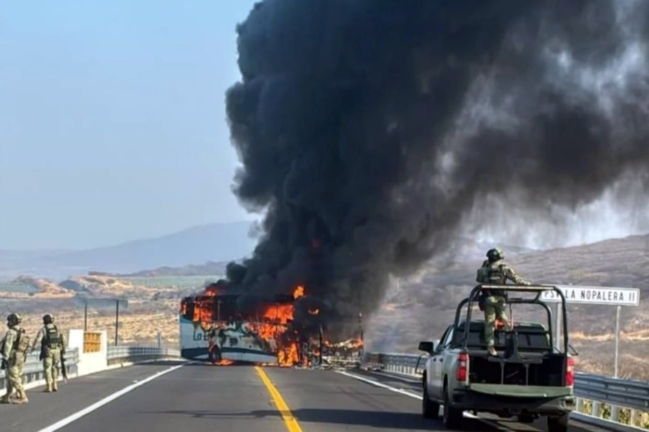 Disturbios por la muerte de El Mencho