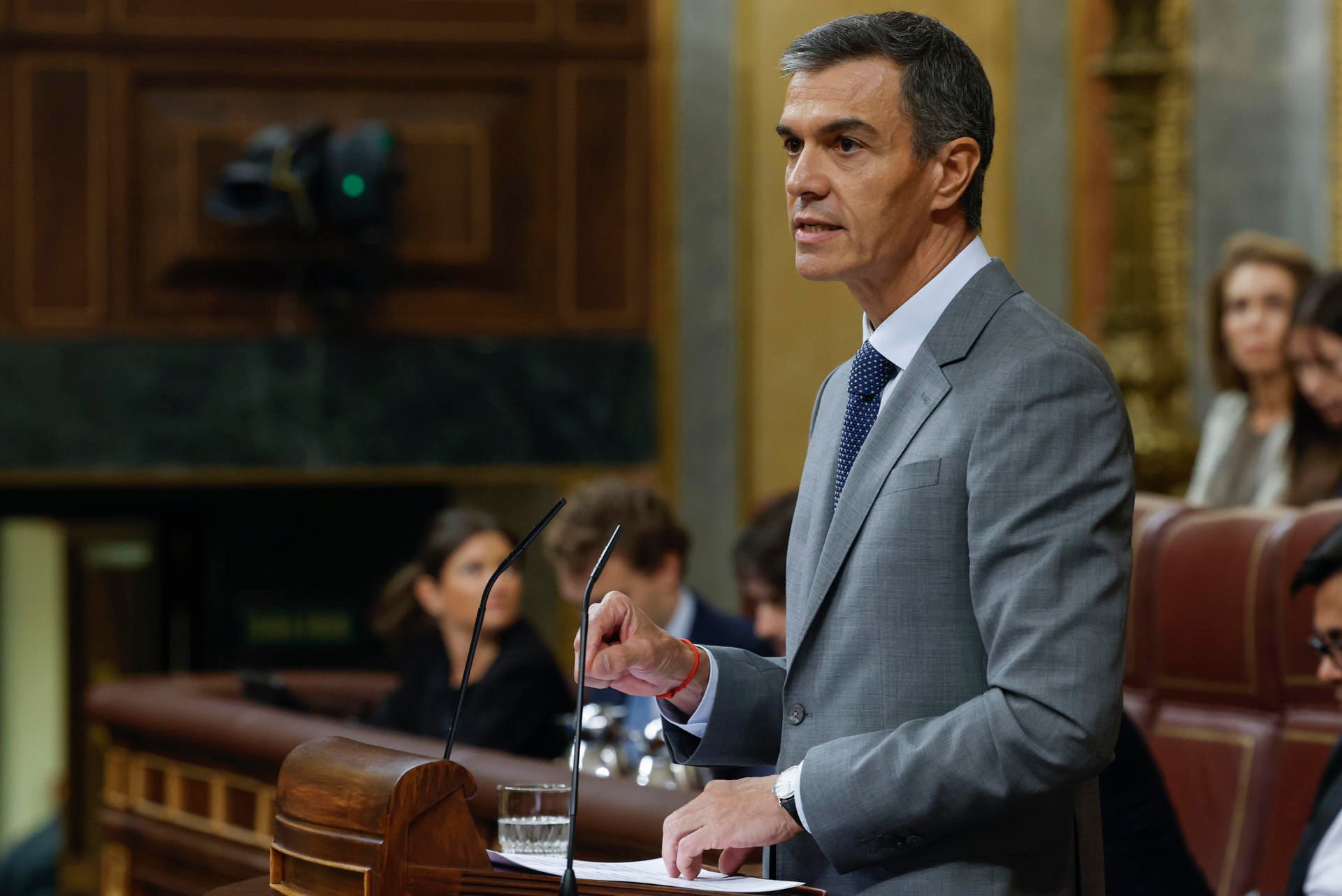 Tras el revés en el Congreso, Pedro Sánchez analiza adelantar las  elecciones – Página|12