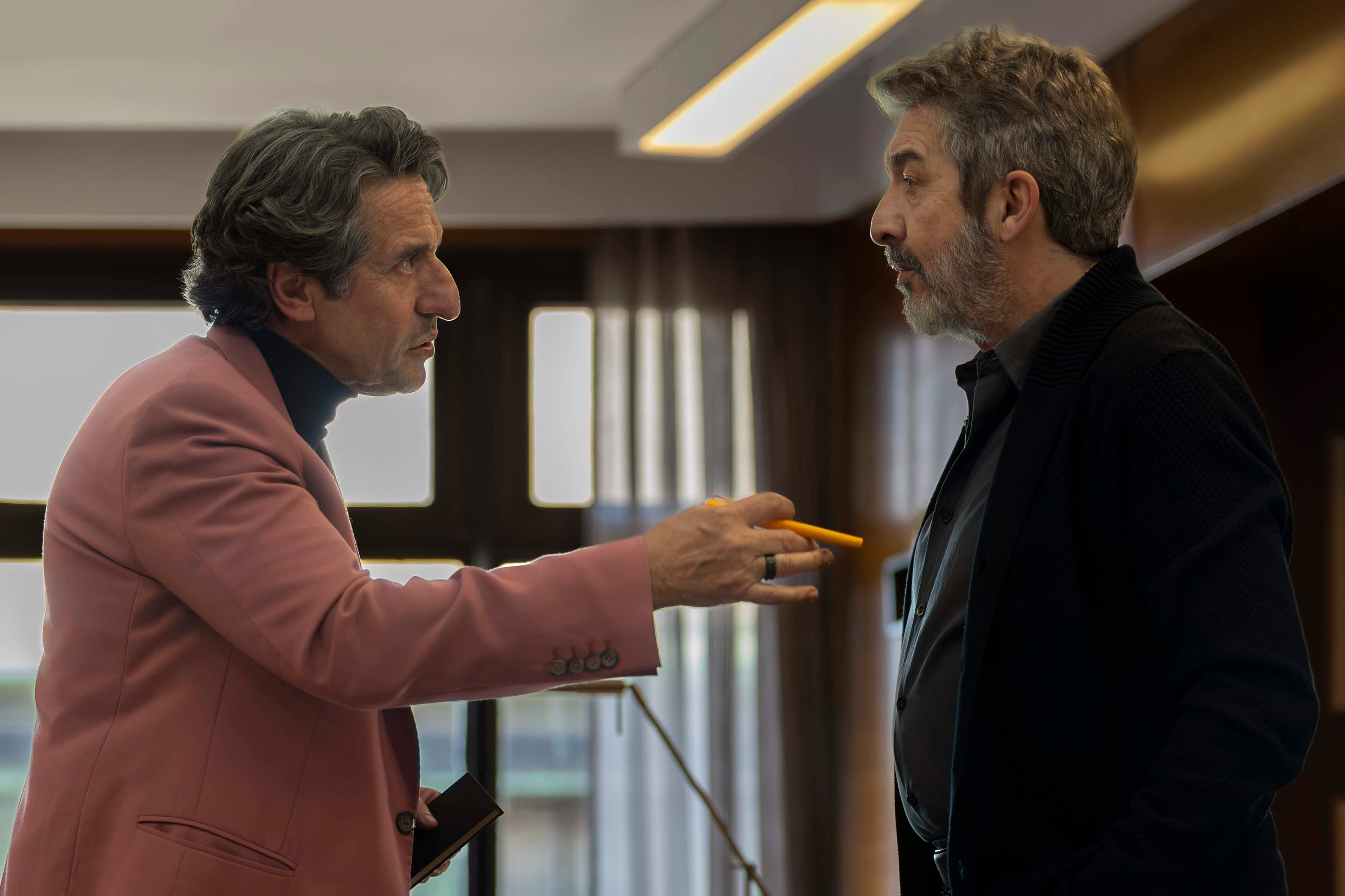 GENTILEZA 
   pelicula   la dejamos ahi   diego peretti   ricardo darin