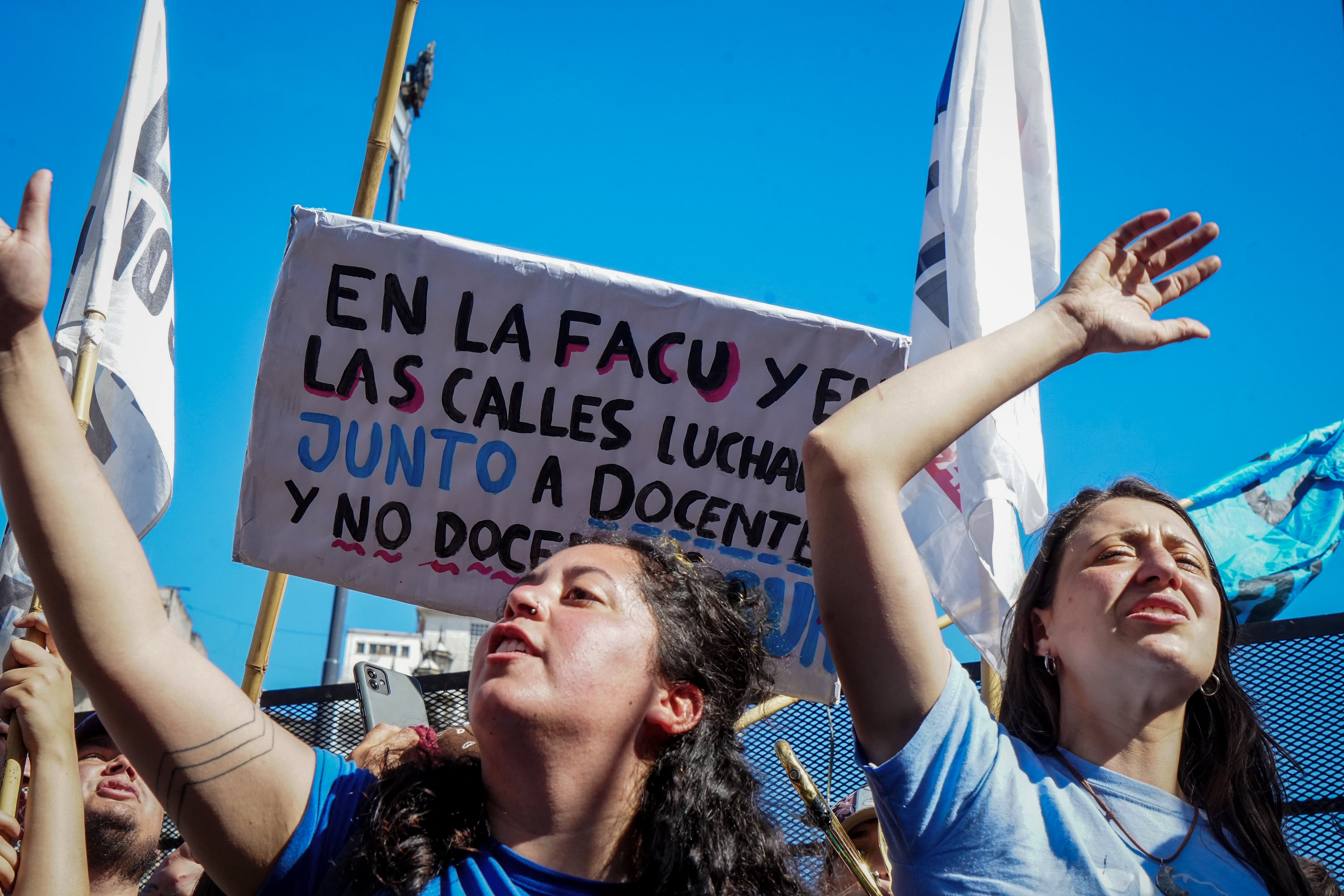 Marcha en defensa de la universidad pública