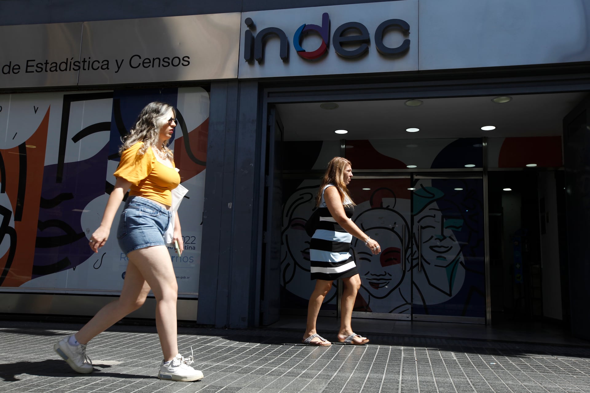 4ULAZA5UFVDOTOEJRVJUH7U7OU