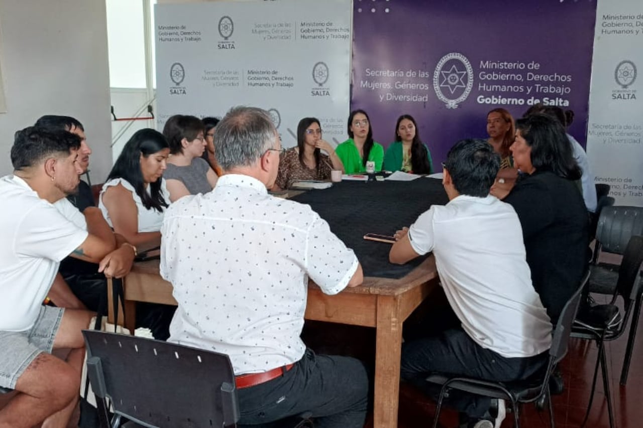 Organizaciones LGBTIQ+ se reunieron para exigir justicia por Fernanda Arias