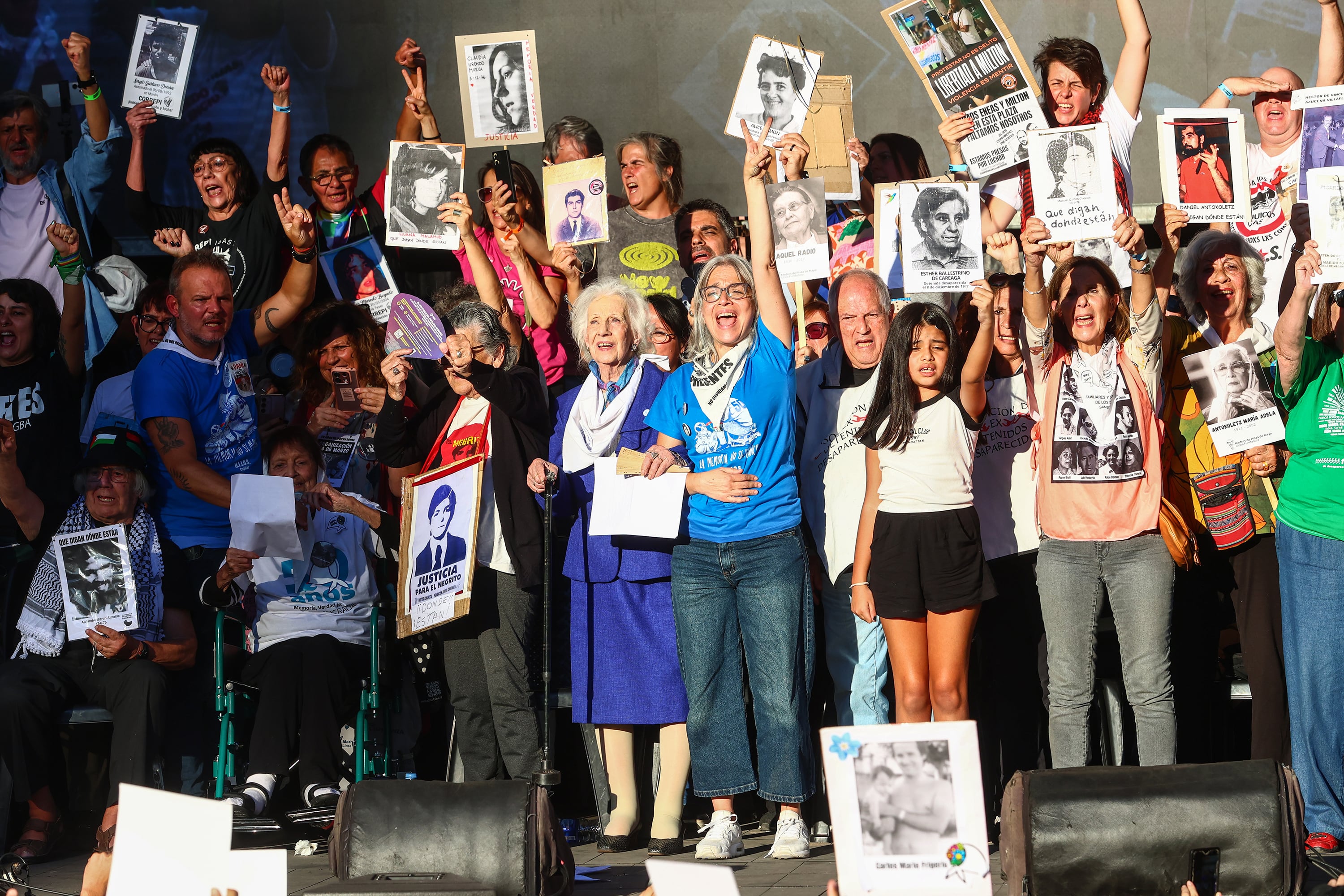 Acto 24 de marzo 2026, escenario