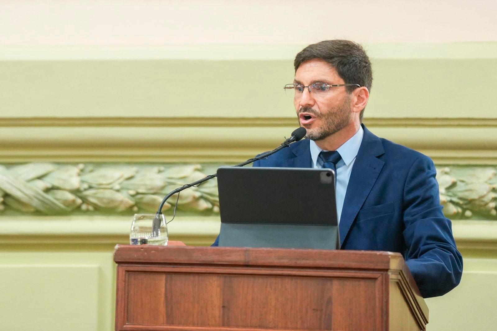 Pullaro legislatura