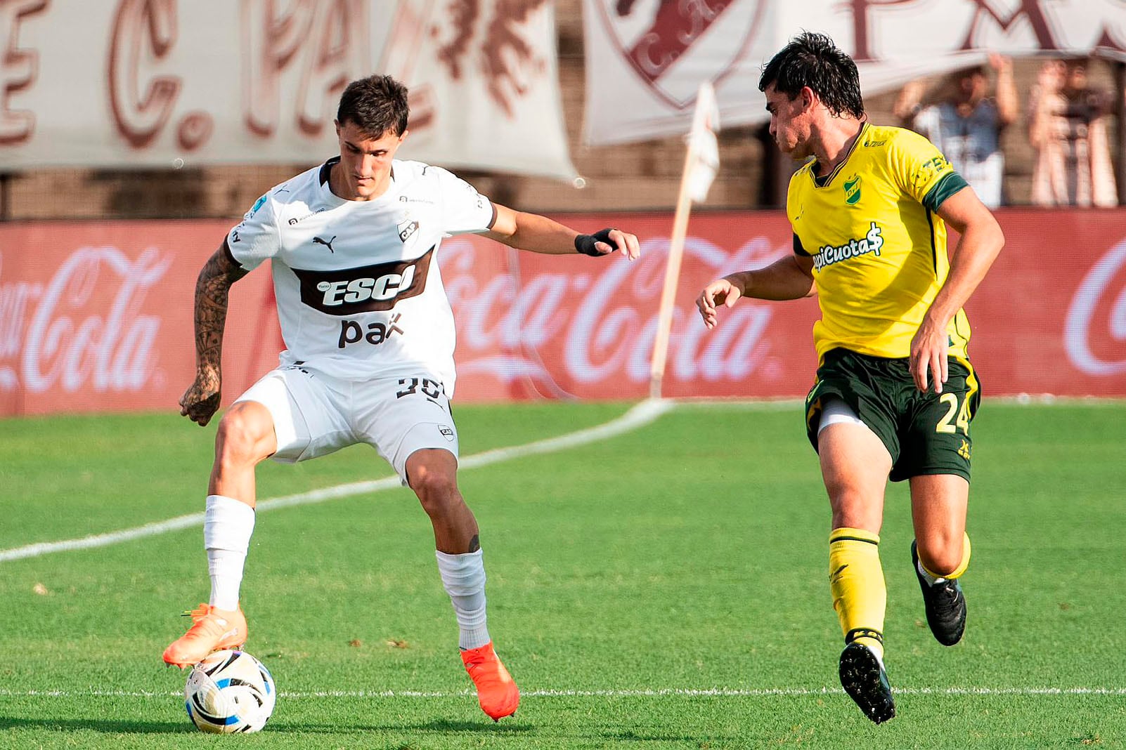 NOTICIAS ARGENTINAS BAIRES FEBRERO 24: Platense se enfrenta a Defensa y Justicia en el estadio Ciudad de Vicente Lopez, por la fecha 7 del Torneo Apertura 2026 de la Liga Profesional. FOTO: (X/REDES@Platense)/NA.