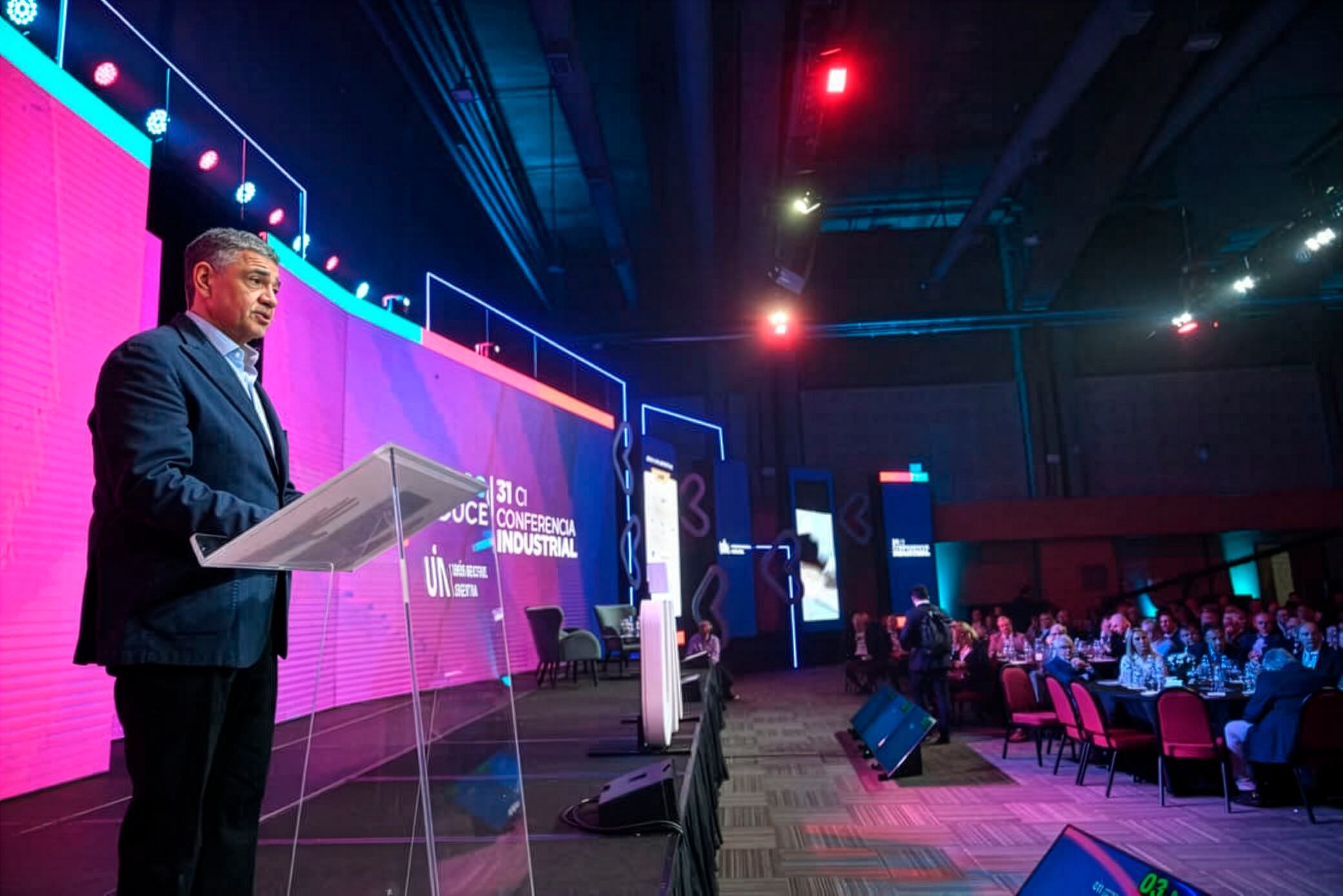 NOTICIAS ARGENTINAS BAIRES NOVIEMBRE 13: En la 31ª Conferencia Anual de la Unión Industrial Argentina (UIA), el Jefe de Gobierno, Jorge Macri, ratificó hoy el compromiso de la Ciudad con los sectores productivos y remarcó: “Volver a celebrar el éxito del privado es celebrar el éxito del país. No hay desarrollo posible sin producción, sin empleo y sin inversión”.