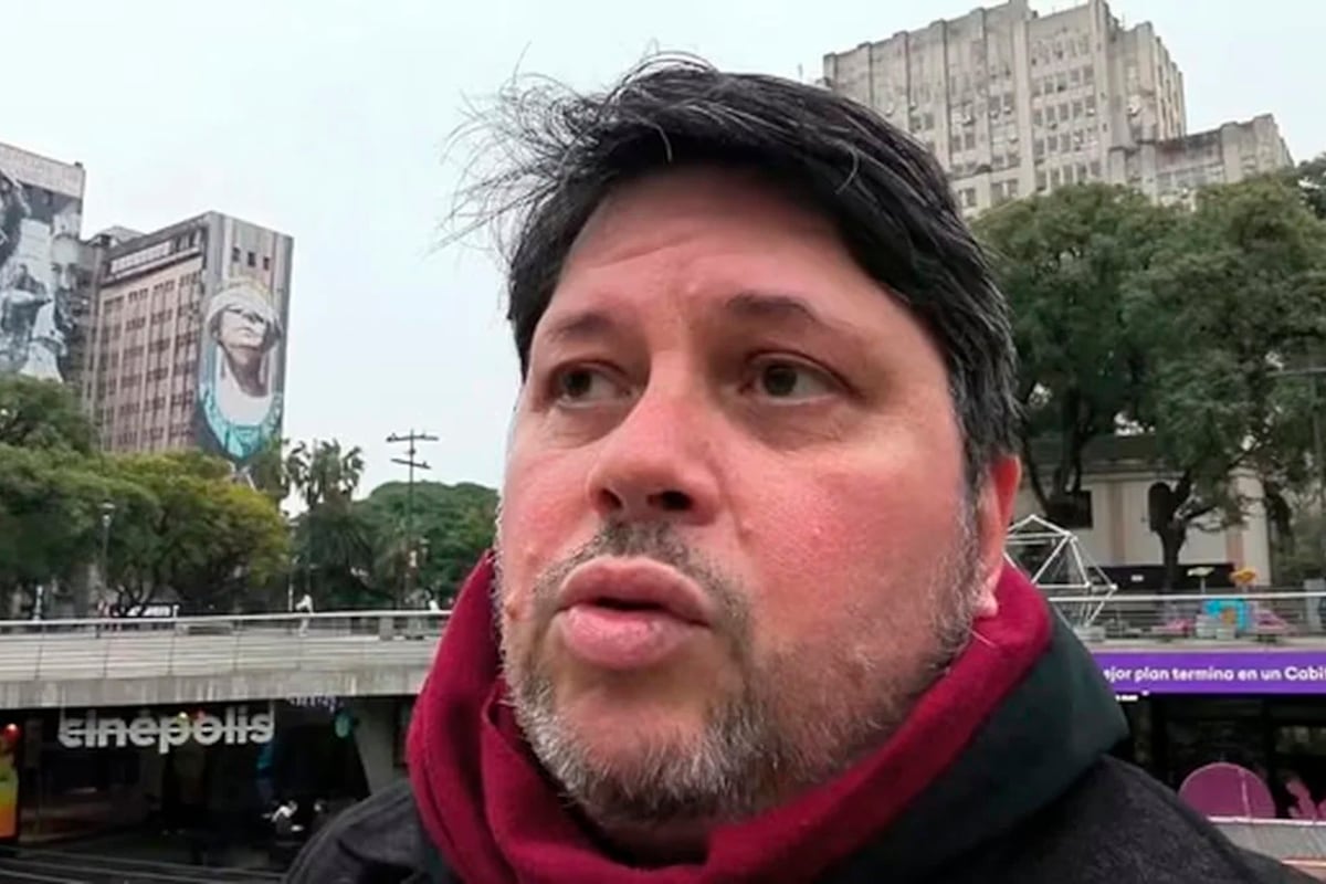 Expulsan de la Argentina a un periodista brasileño que criticó a Milei