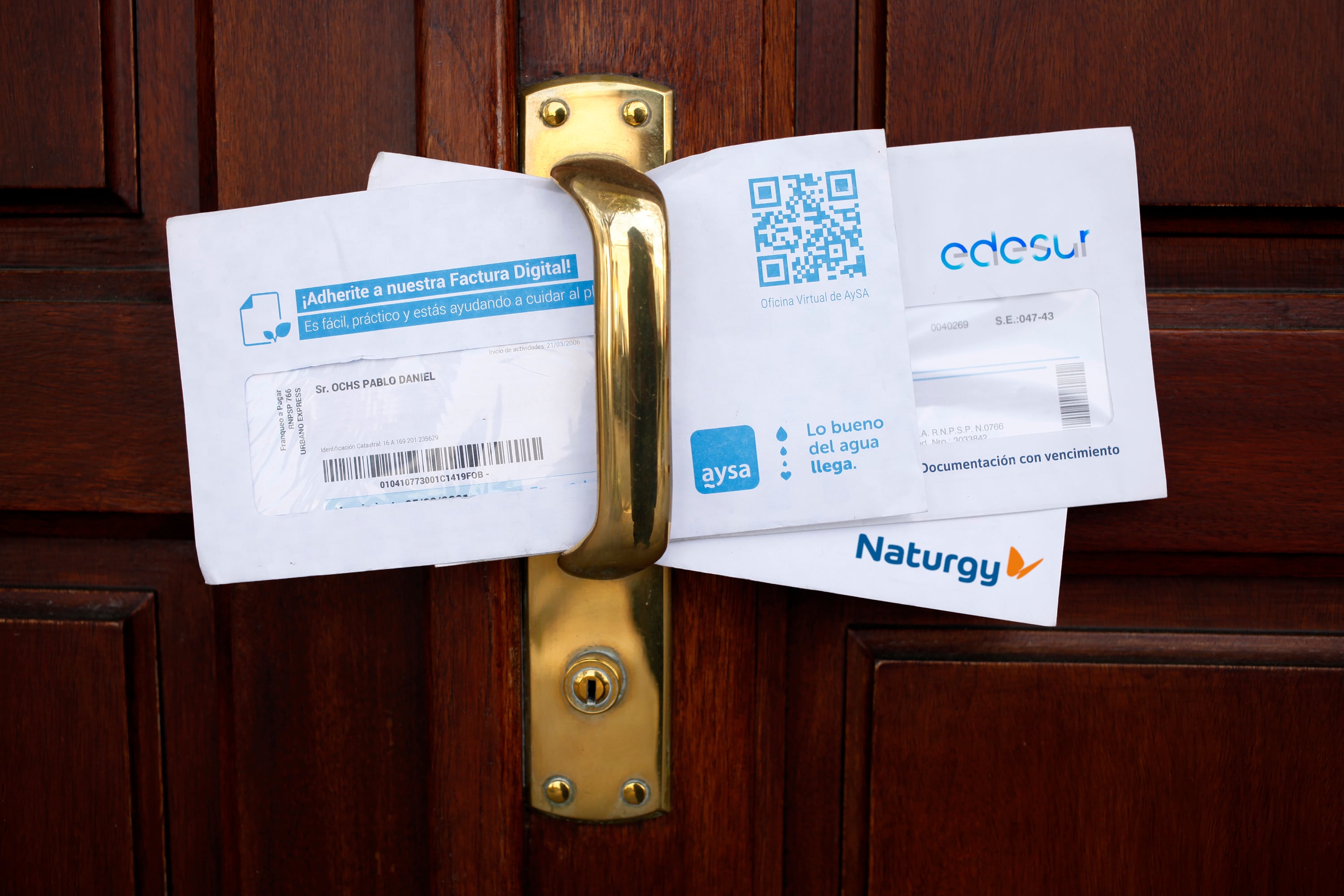 Aysa, Edesur, Naturgy