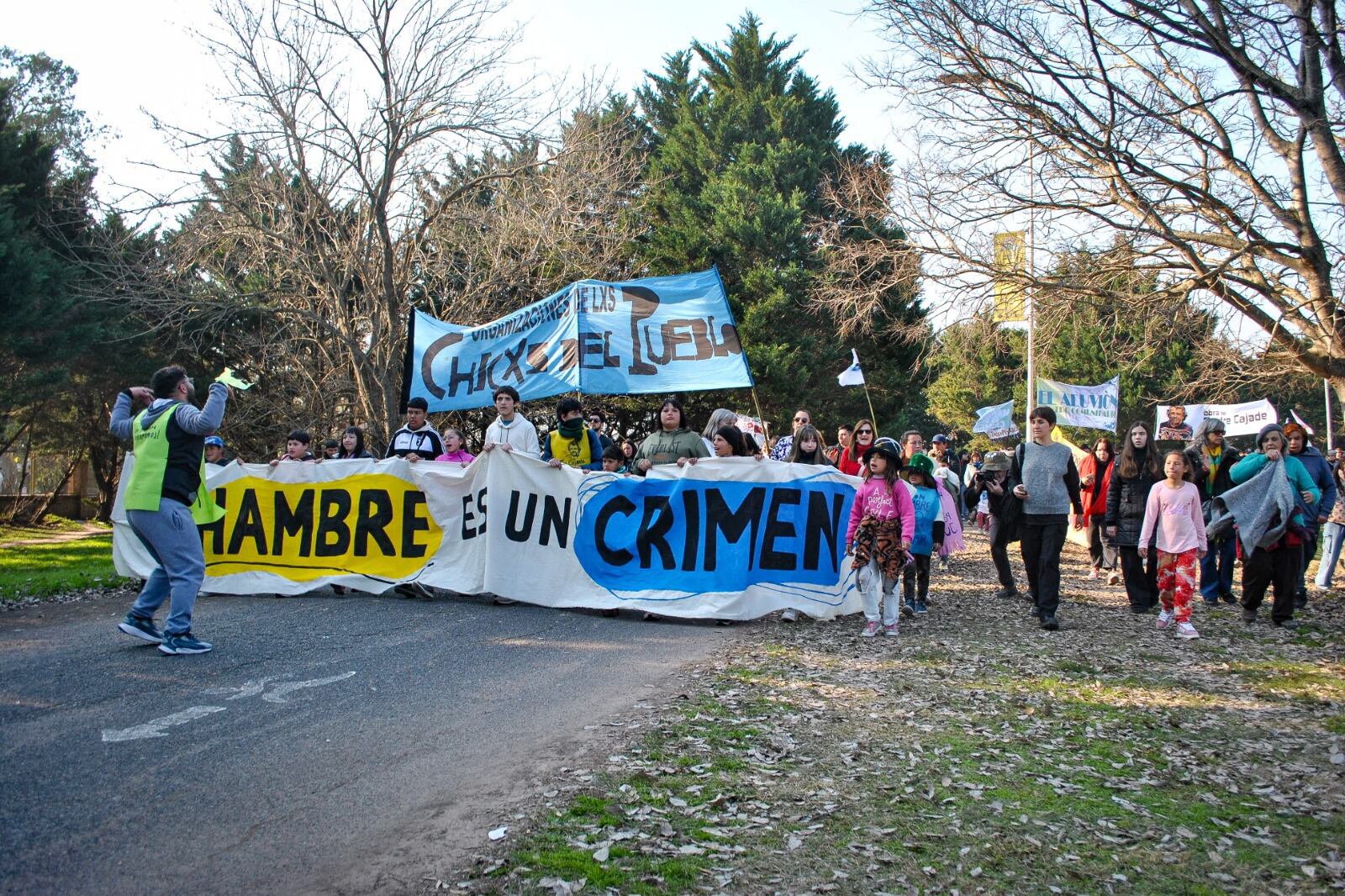 Marcha Chicos del pueblo