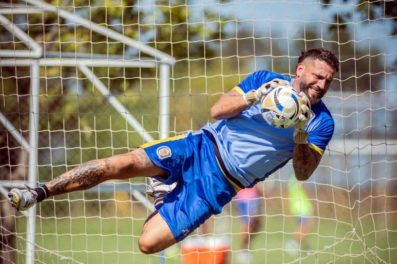 Jorge Fatura Broun arquero Rosario Central
practica, entrenamiento,