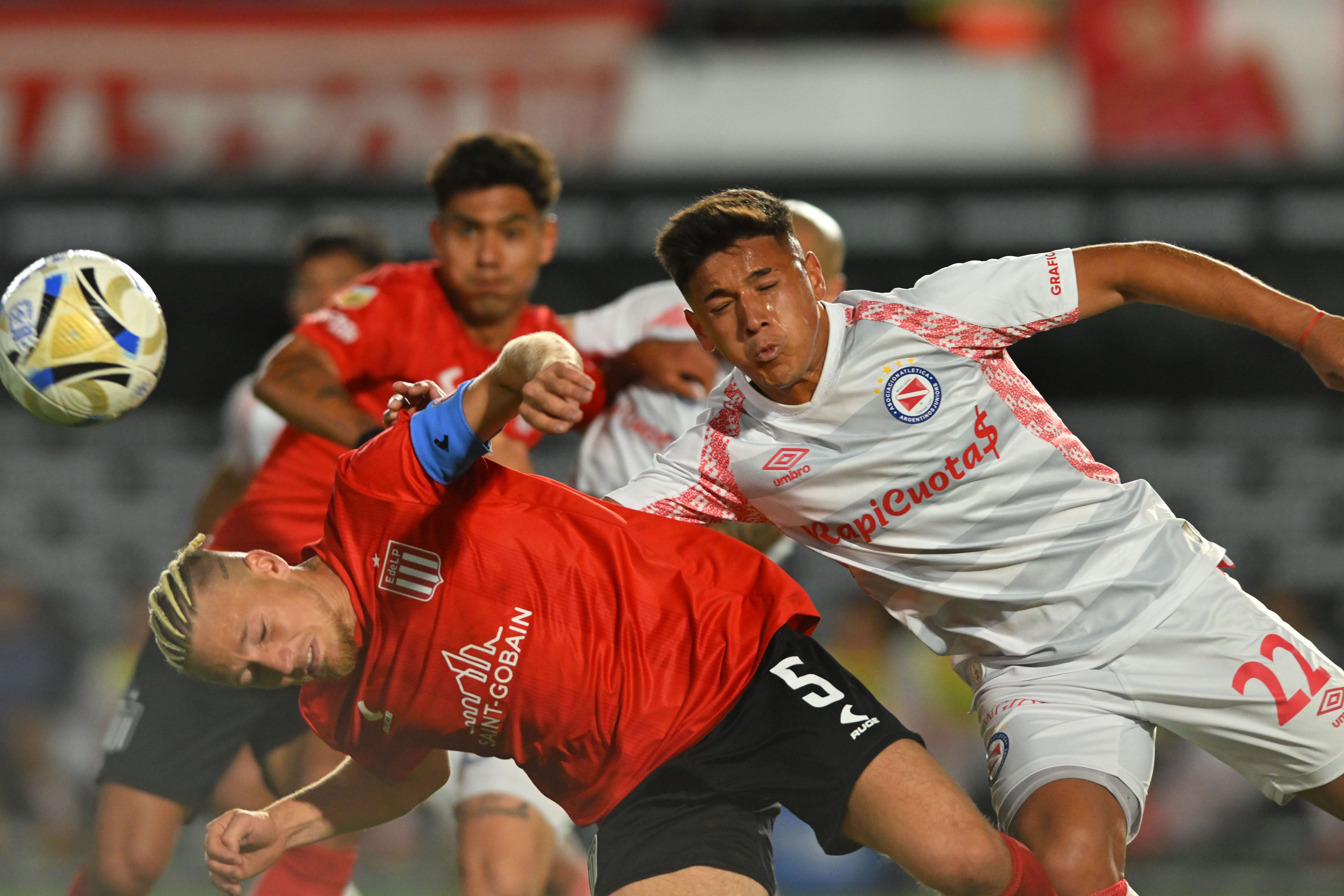 FOTOBAIRES
   torneo clausura 2025  estudiantes de la plata  argentinos juniors