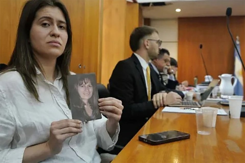 Su hija durante el juicio