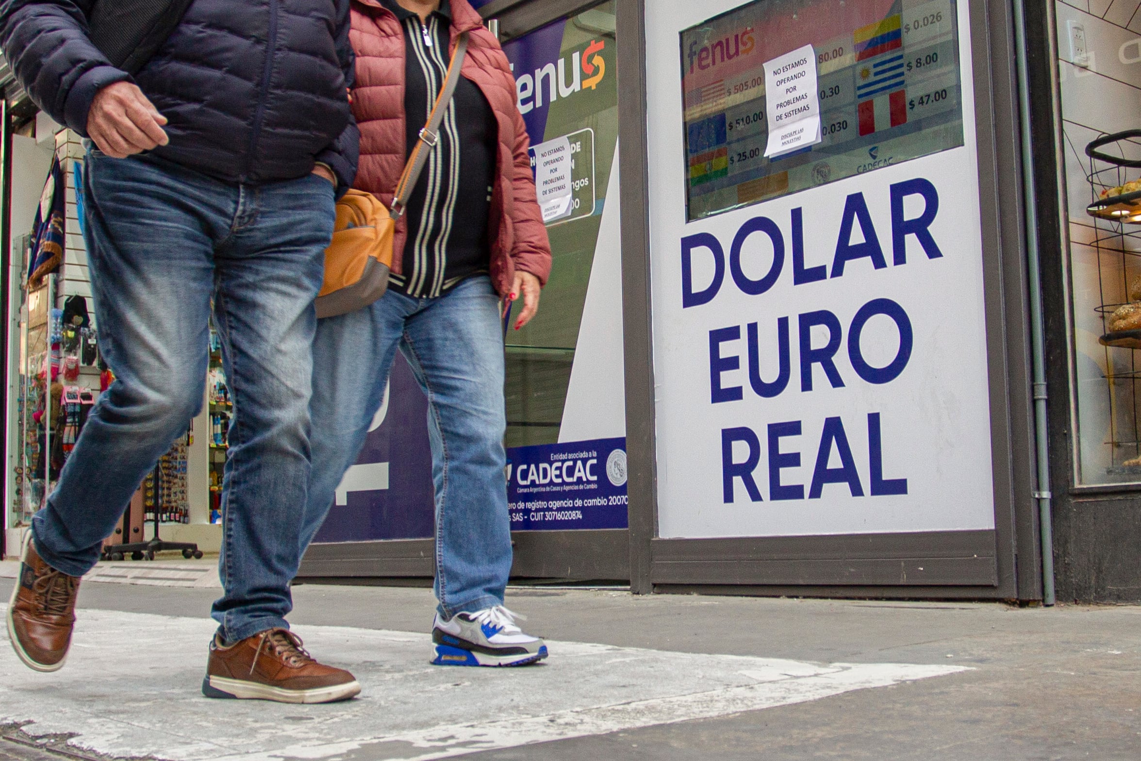 Dolar, City