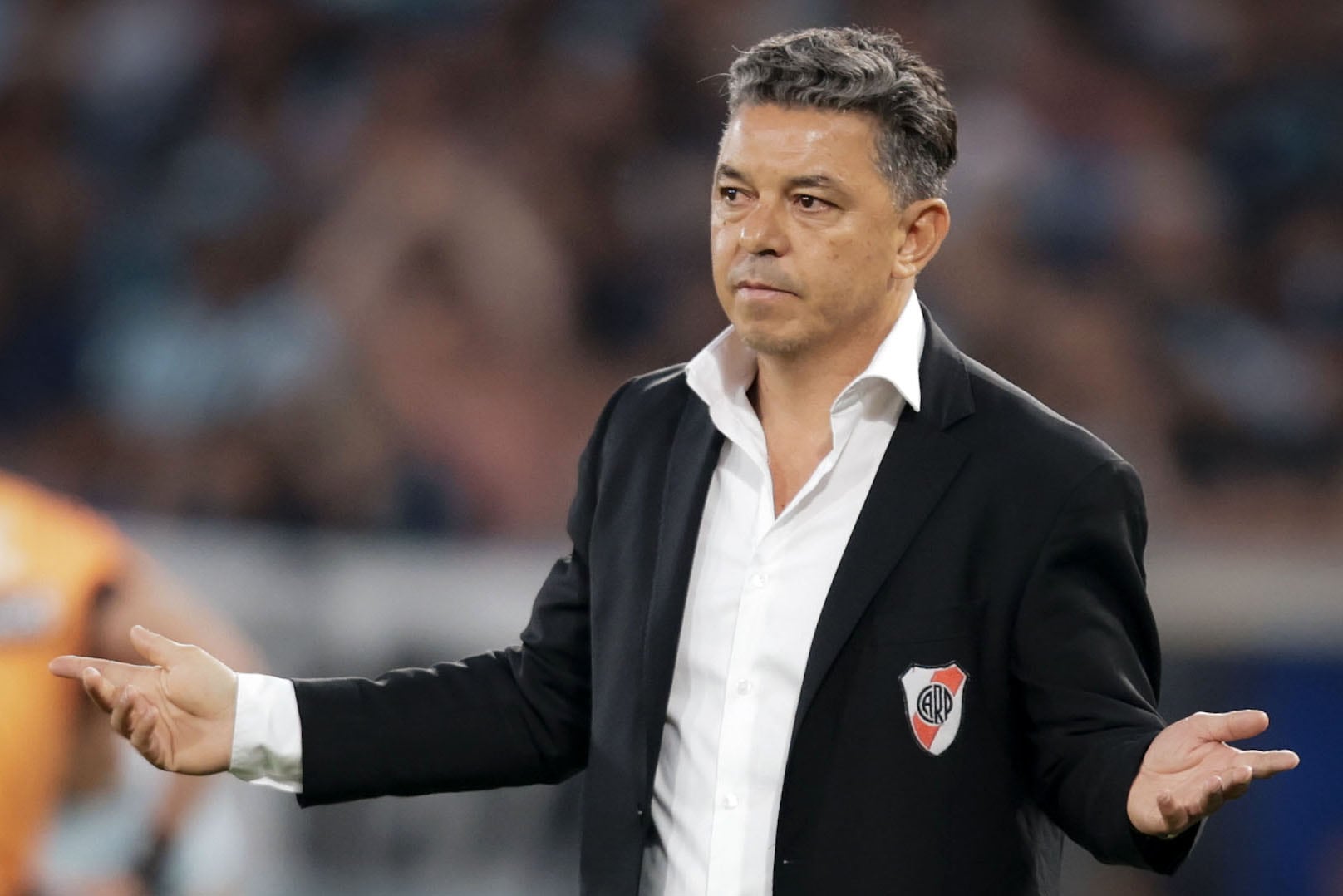 FOTOBAIRES 
   river  gallardo