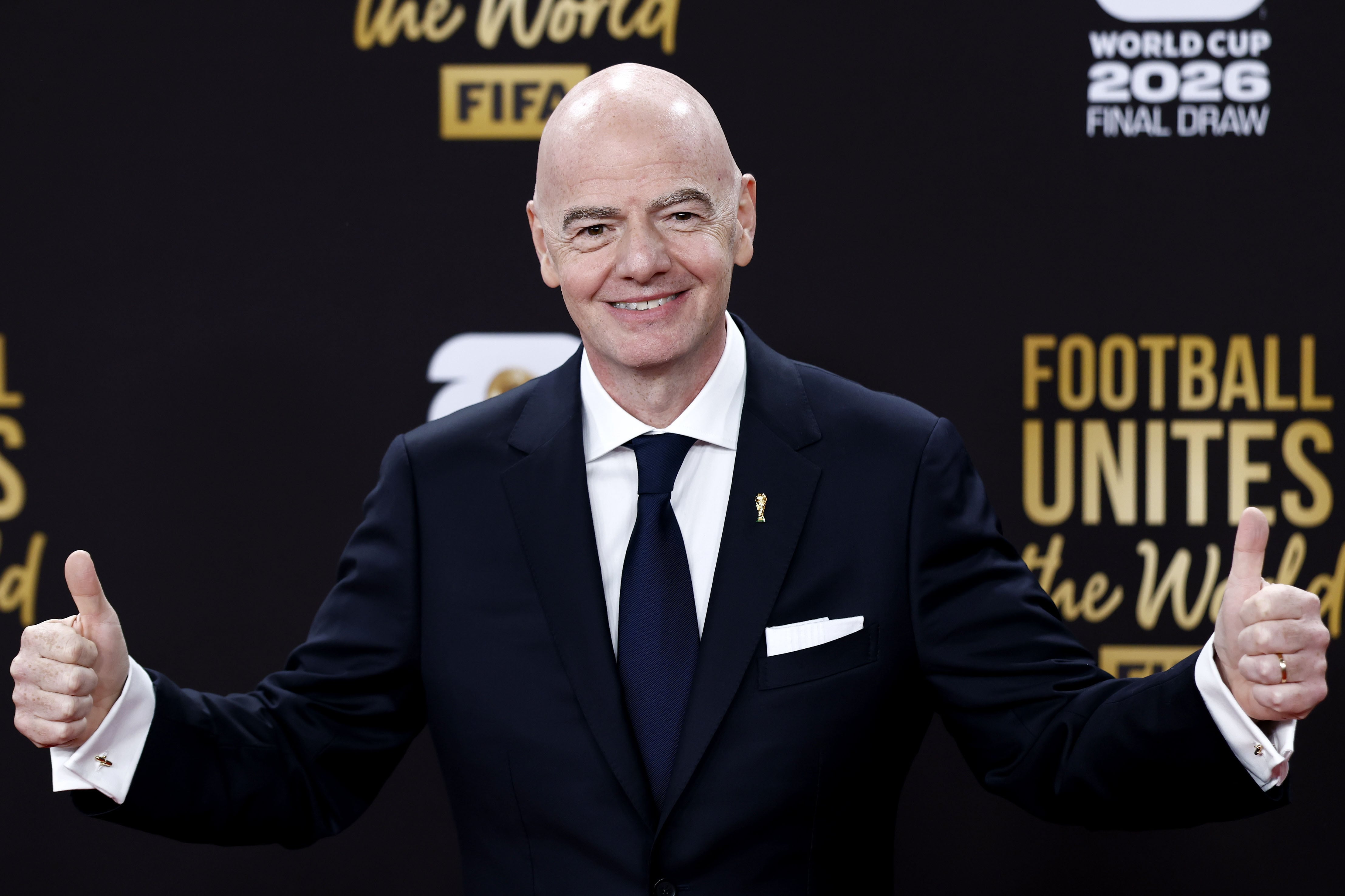 WASHINGTON (United States), 05/12/2025.- FIFA President Giovanni Infantino arrives for the FIFA World Cup 2026 Final Draw at the Kennedy Center in Washington DC, USA, 05 December 2025. (Mundial de Fútbol) EFE/EPA/WILL OLIVER