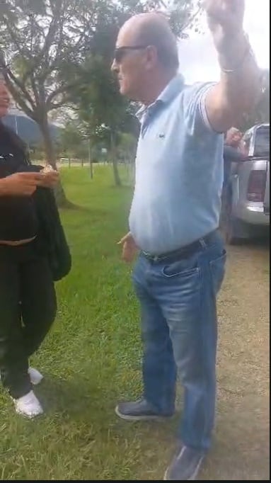 Joven embarazada cuestionó que sobrevuelen con drones.