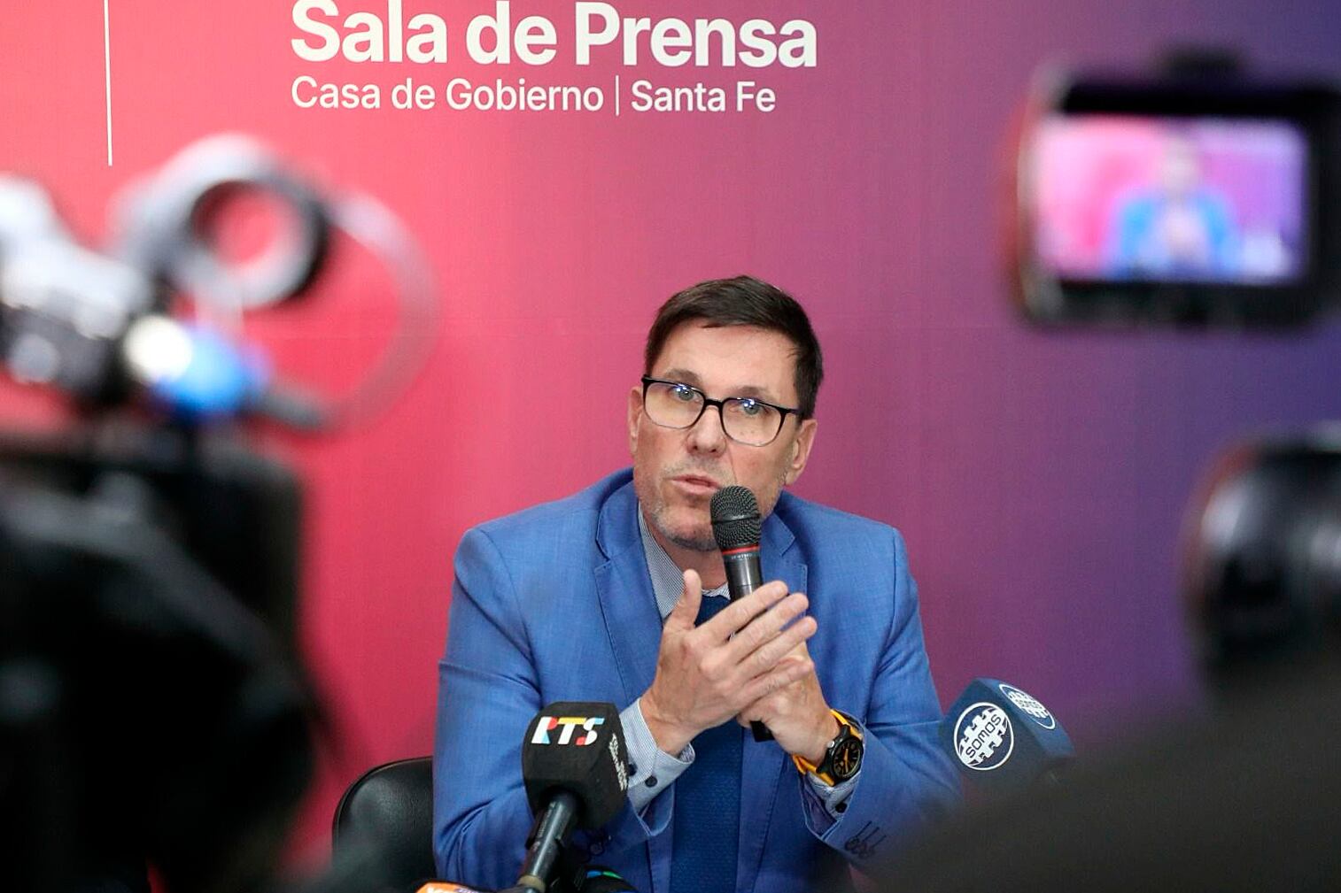 Gobierno de la Provincia de Santa Fe, a través del Ministerio de Educación, llevaba registradas hasta el viernes a la siesta un total de 31.090 declaraciones juradas de asistencia a clase

ministro de Educación, José Goity
