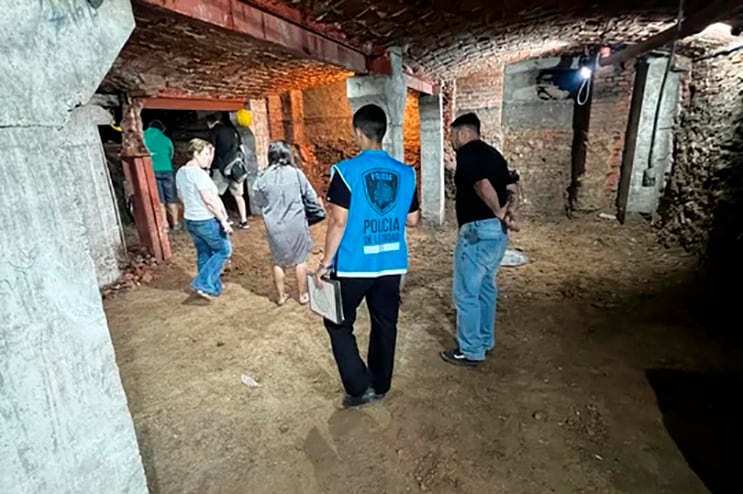 Investigan da帽os al patrimonio en San Telmo - Image 1