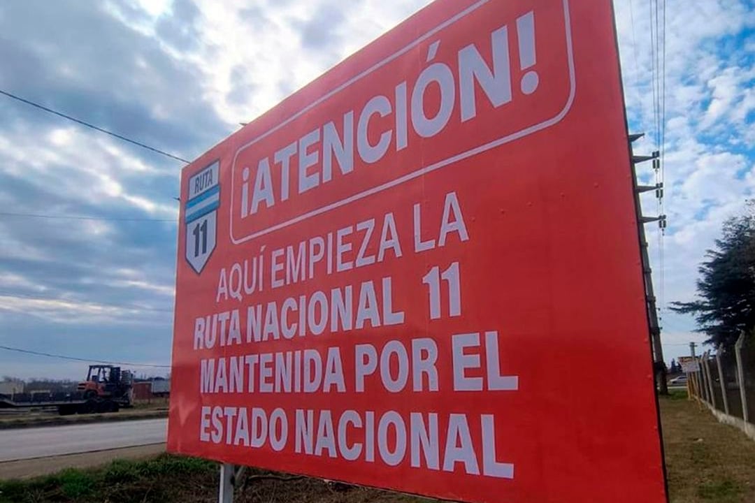 CArtel ruta Nacional 11 en Santa Fe