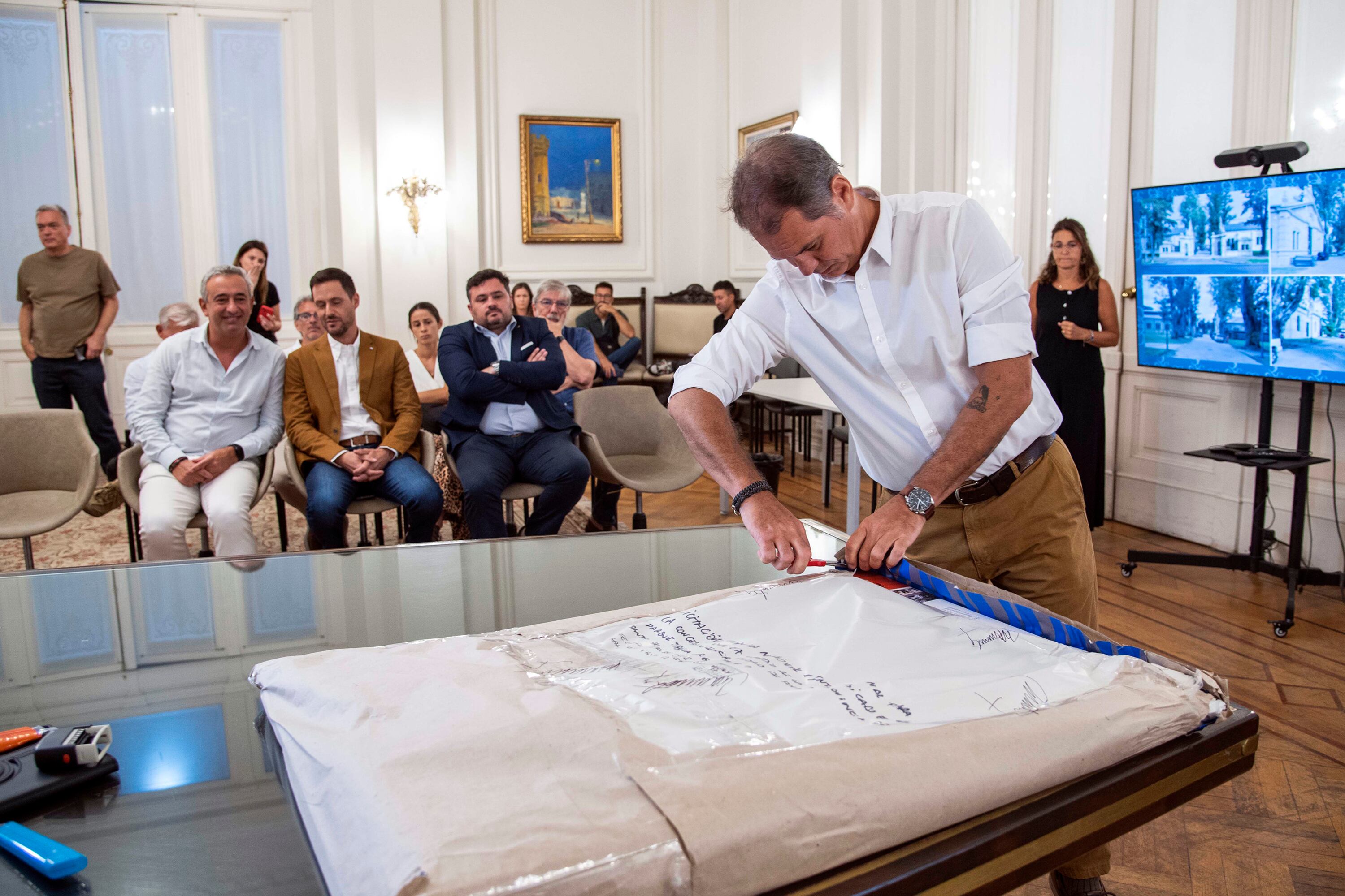 Apertura de Sobres, Predio de la Ex-Rural, intendente, pablo javkin,