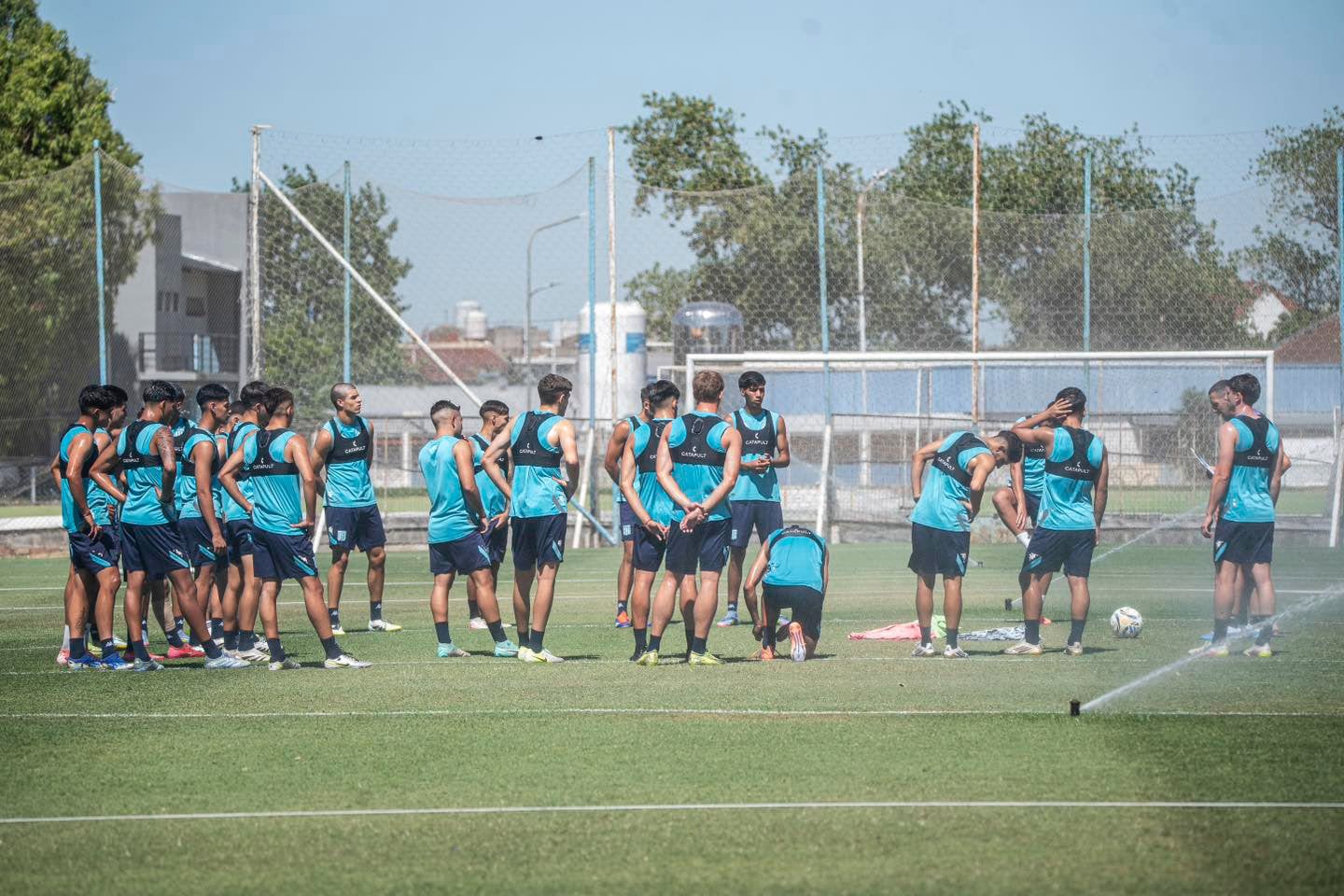 FOTO PRENSA RACING
racing entrenamiento