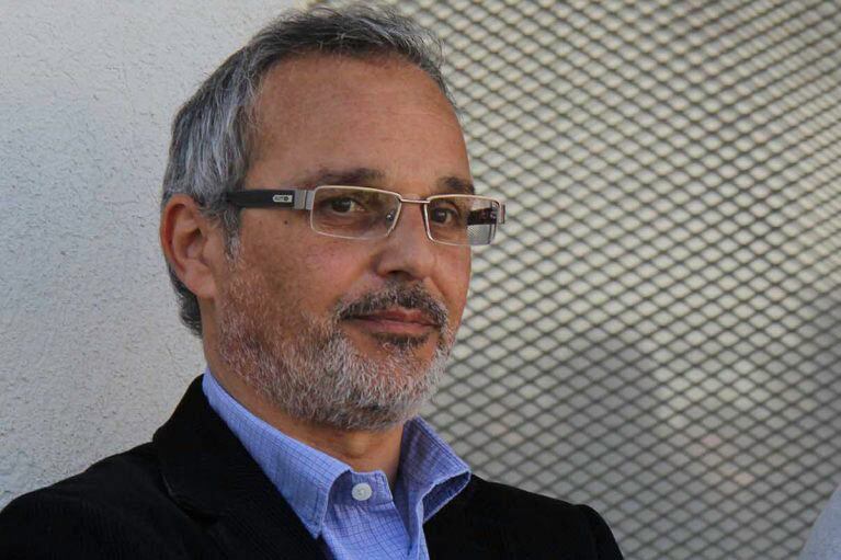 Mario Russo, un ministro que presentó su renuncia.