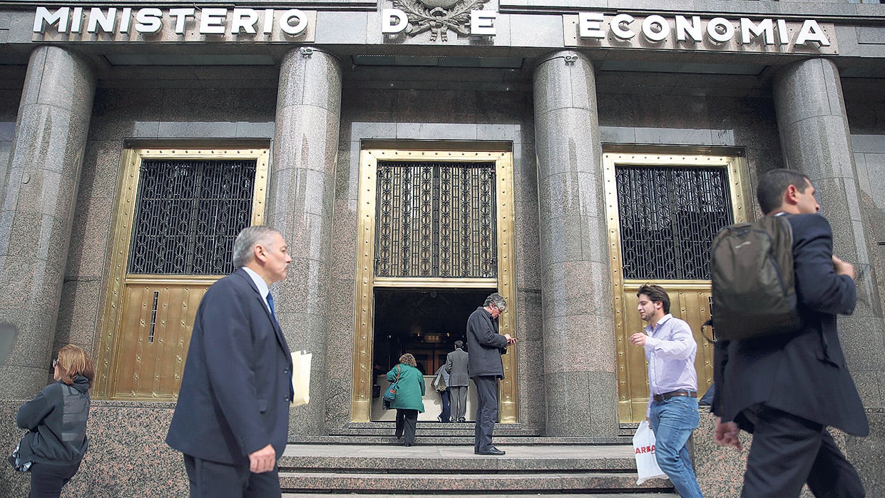 El Gobierno colocó 9 mil millones de dólares bajo legislación extranjera el 11 de enero y ahora va por más.