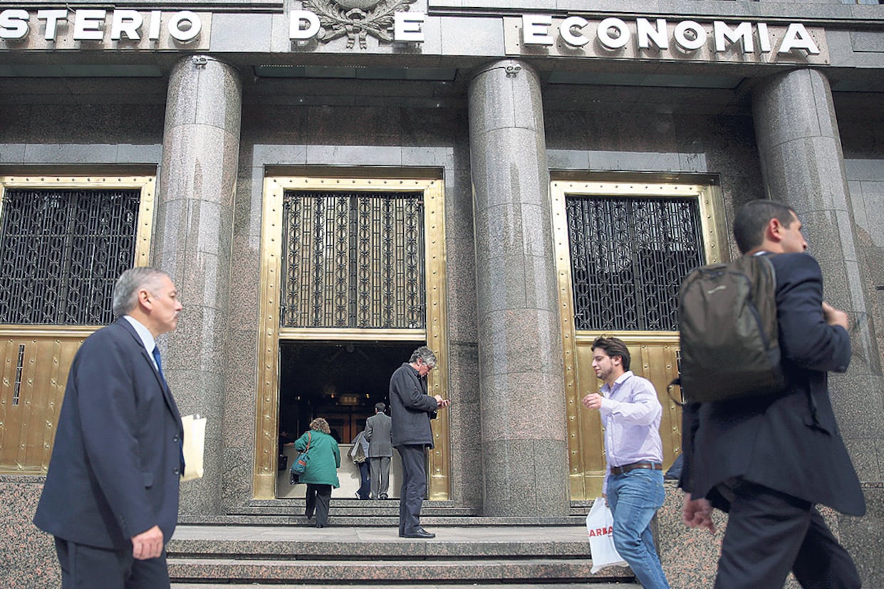 El Gobierno colocó 9 mil millones de dólares bajo legislación extranjera el 11 de enero y ahora va por más.