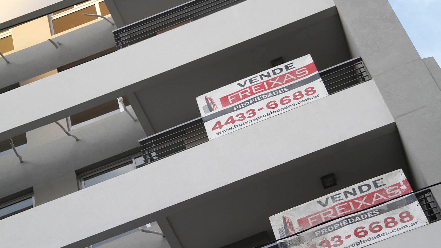 La actividad inmobiliaria acumula 15 meses seguidos en caída.