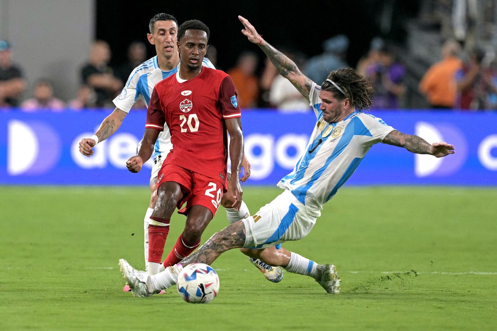 De Paul, un león para defender e inteligente para atacar