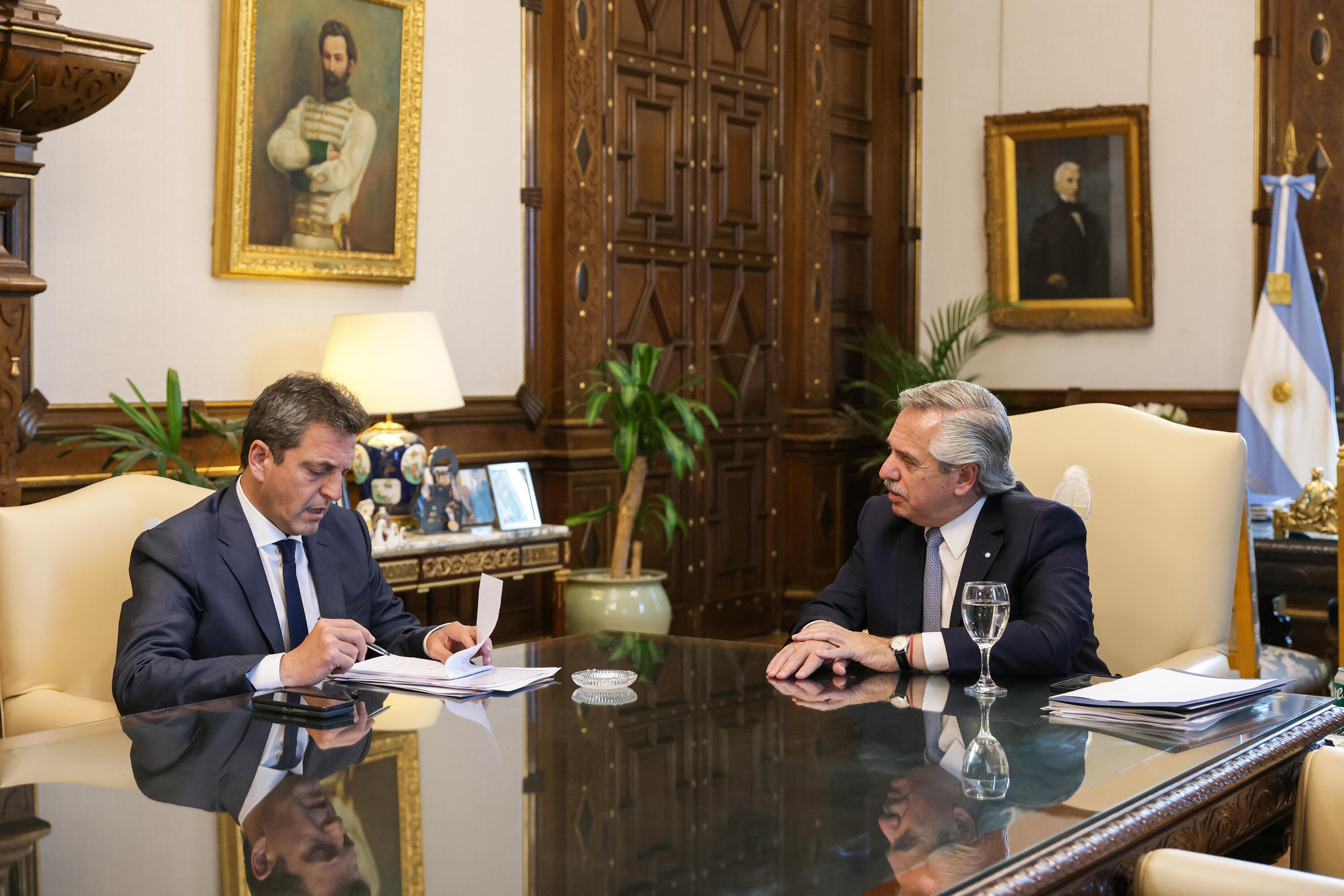 Encuentro del ministro y el Presdidente en Casa Rosada