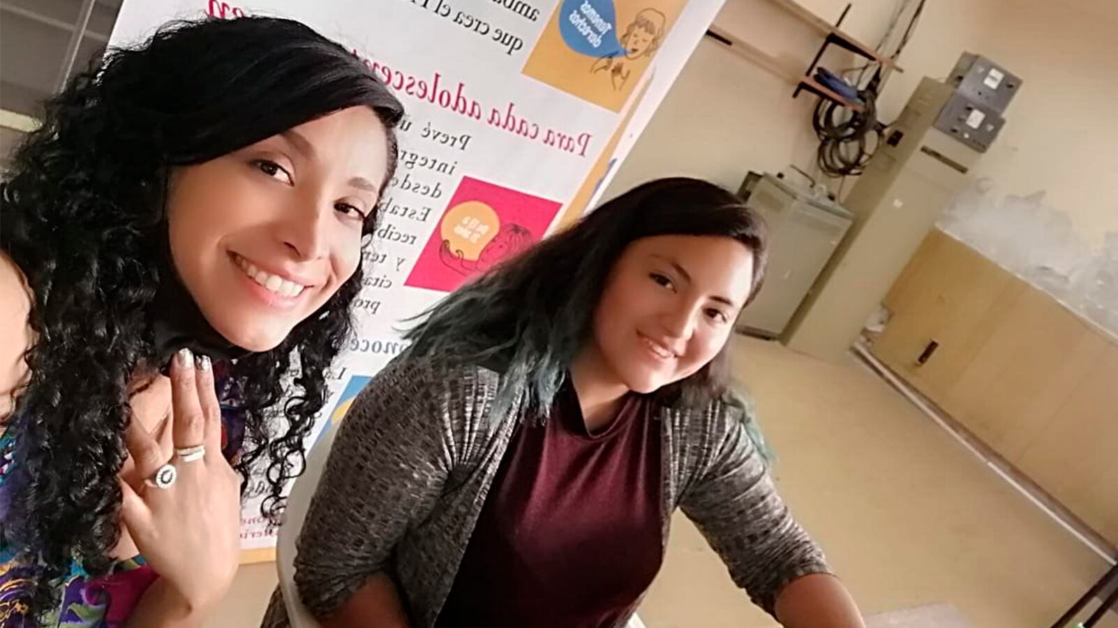 Noel Britos y Ángeles Juárez en plena capacitación