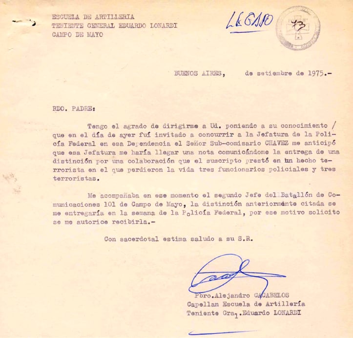 El Vicariato Castrense fue una de las piezas del rompecabezas criminal del terrorismo de Estado. Con más de 400 sacerdotes entre 1975-1983 garantizó la presencia religiosa en la mayoría de las unidades militares del país. 