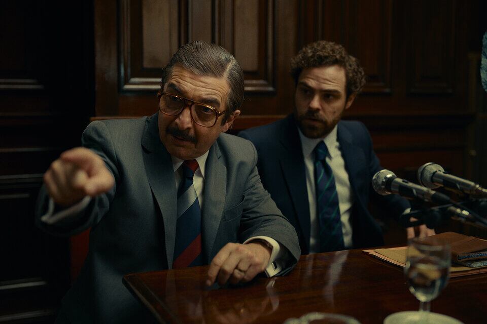 Argentina, 1985: cómo conseguir entradas a $45 para jubilados y estudiantes. Imagen: Amazon Prime Video.