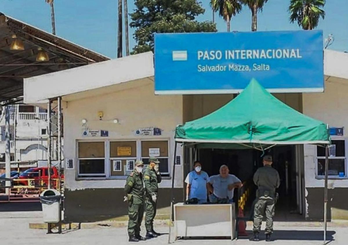 Uno de los pasos a Bolivia, por Salta