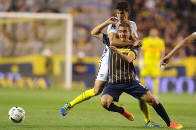 Aunque Lo Celso y Montoya hicieron buen tándem, a Marco Ruben lo dejaron solo en el medio del ataque.