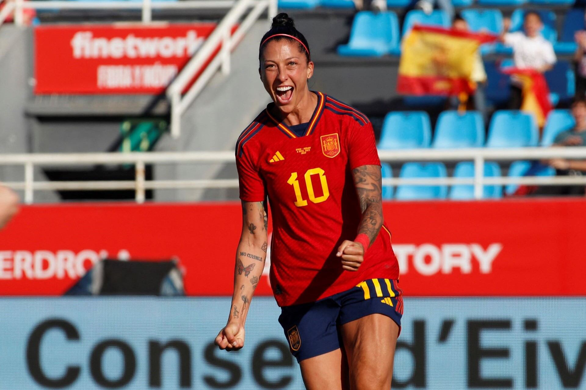 España: Jenni Hermoso denunció a Luis Rubiales ante la justicia por el beso.