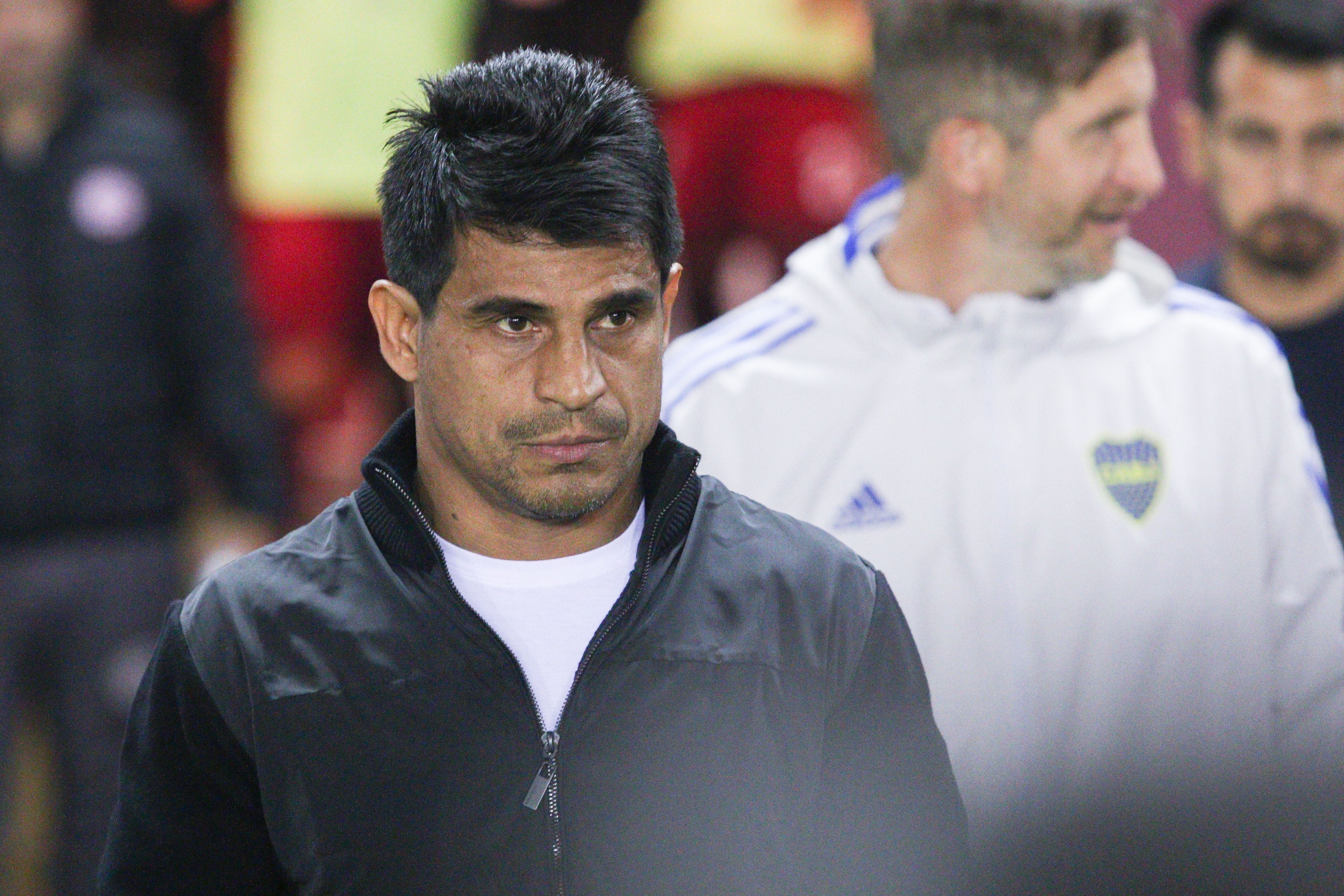 El "Negro" Ibarra, satisfecho con el triunfo y la punta del campeonato (Foto: NA).