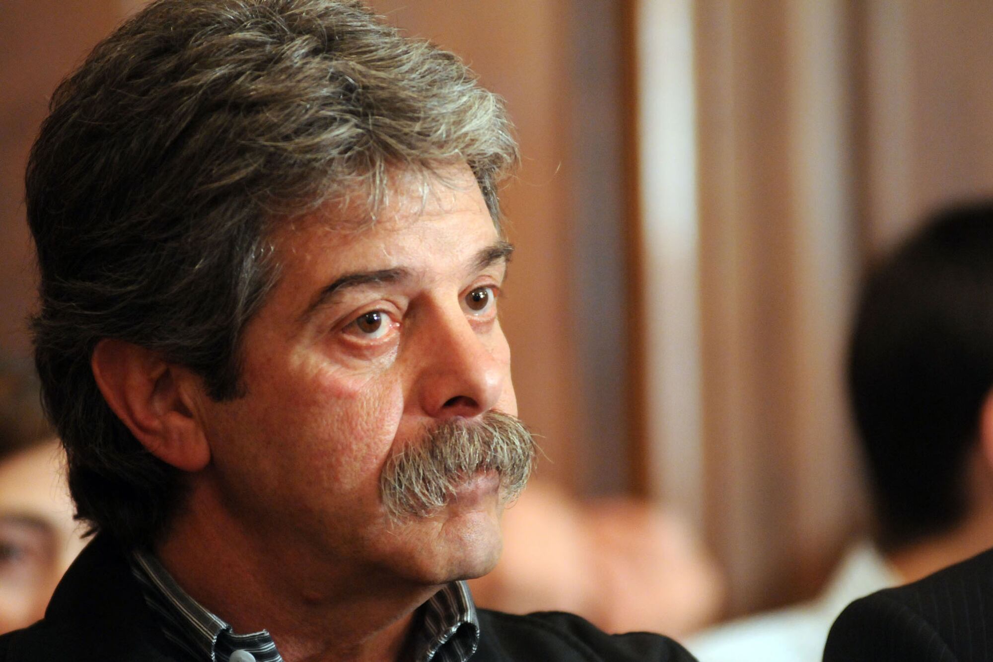 "Me estoy empezando a enamorar de Alberto Fernández. Esto va a servir para que de una vez por toda la gente sepa quienes son los que pusieron palos en la rueda", dijo Burstein.