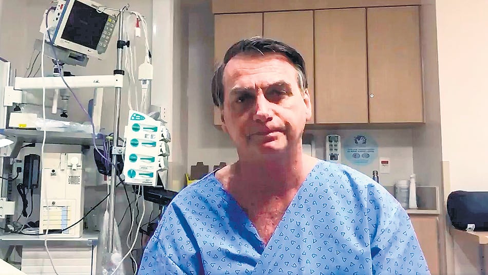 No hubo una explicación convincente de por qué Bolsonaro estuvo nueve horas dentro del quirófano pero la intervención duró siete.