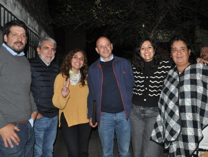 El peronismo, intervenido, va dividido en varios frentes