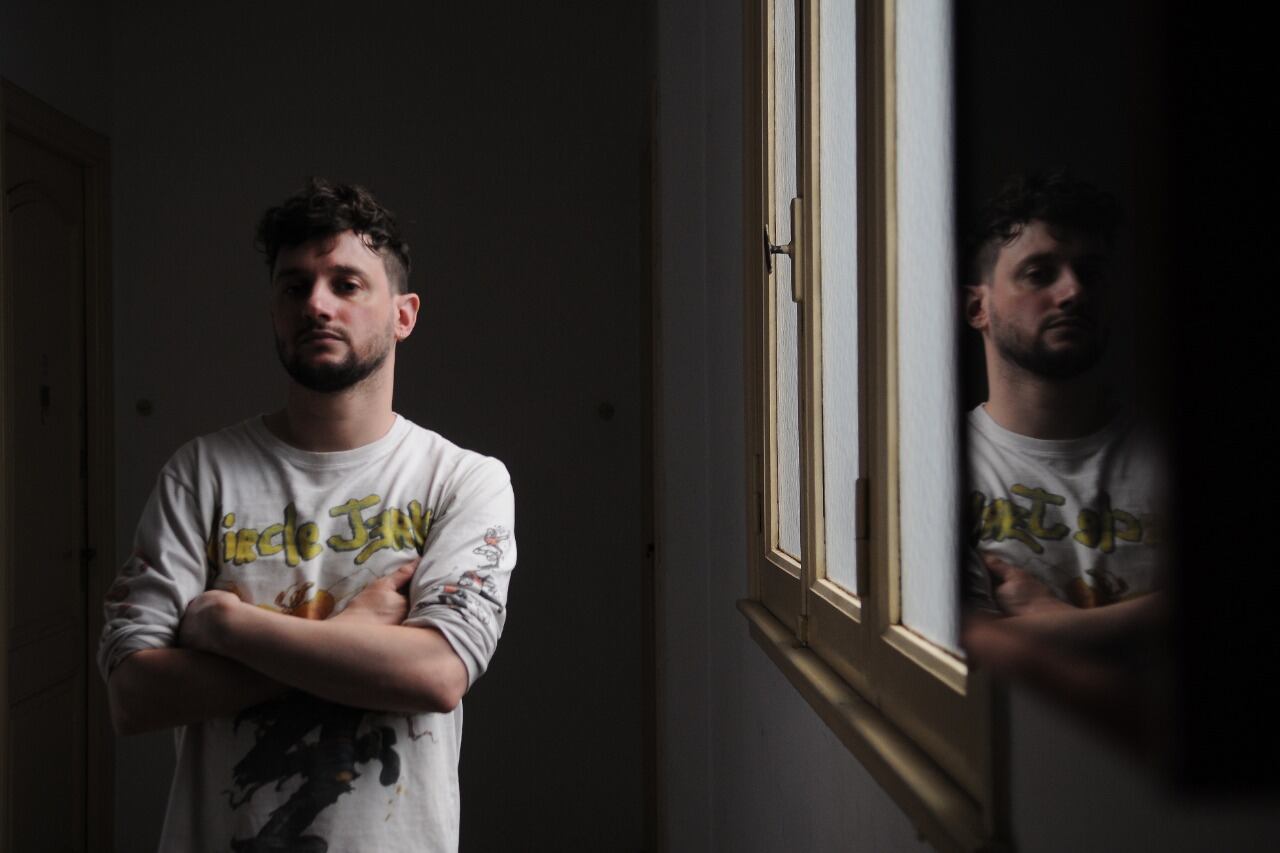 Bartolone ubicó la historia unos años antes del primer centenario patrio. La obra se puede ver los lunes en Espacio Callejón.