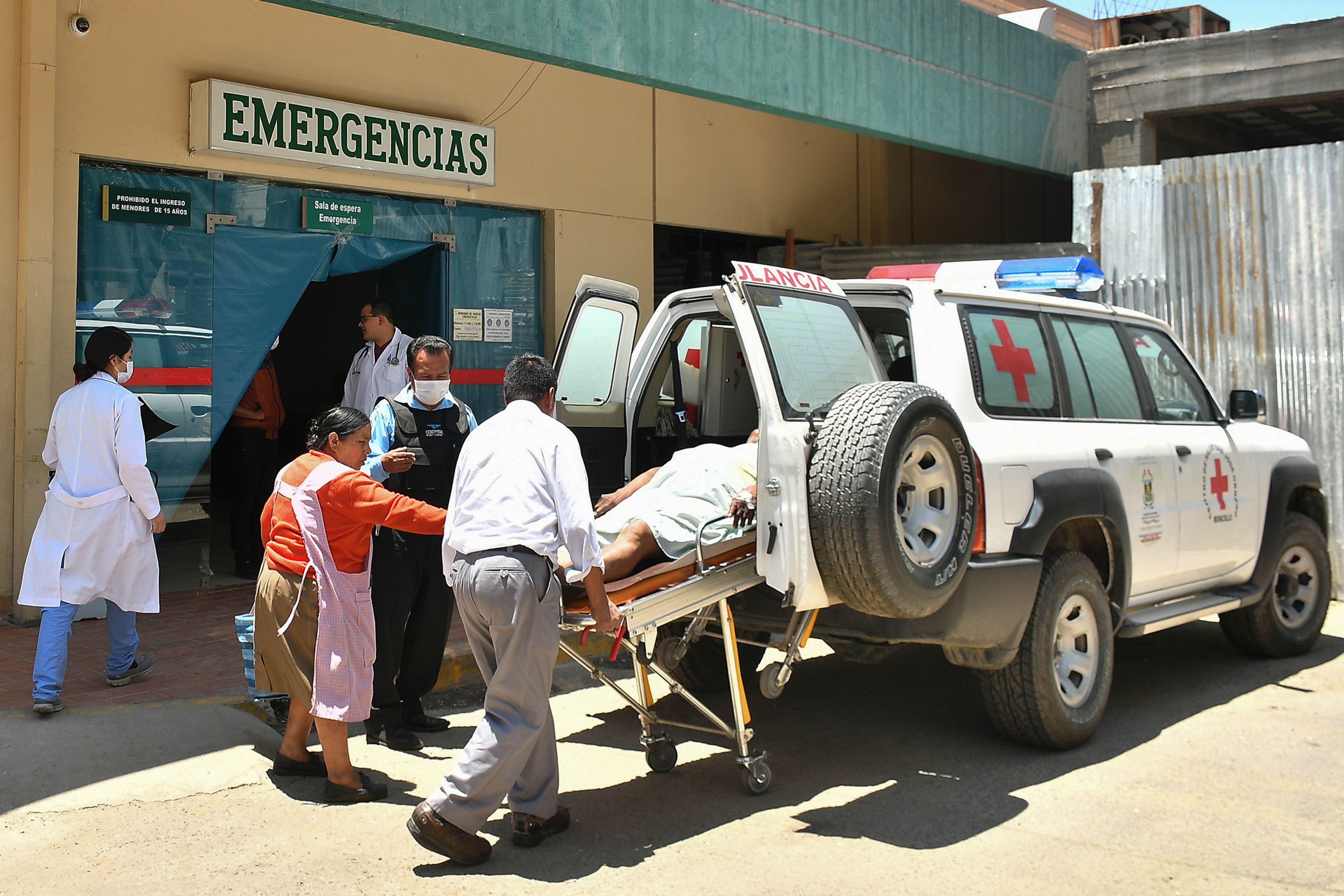 Uno de los cocaleros heridos en Cochabamba, lugar de resistencia al golpe. 