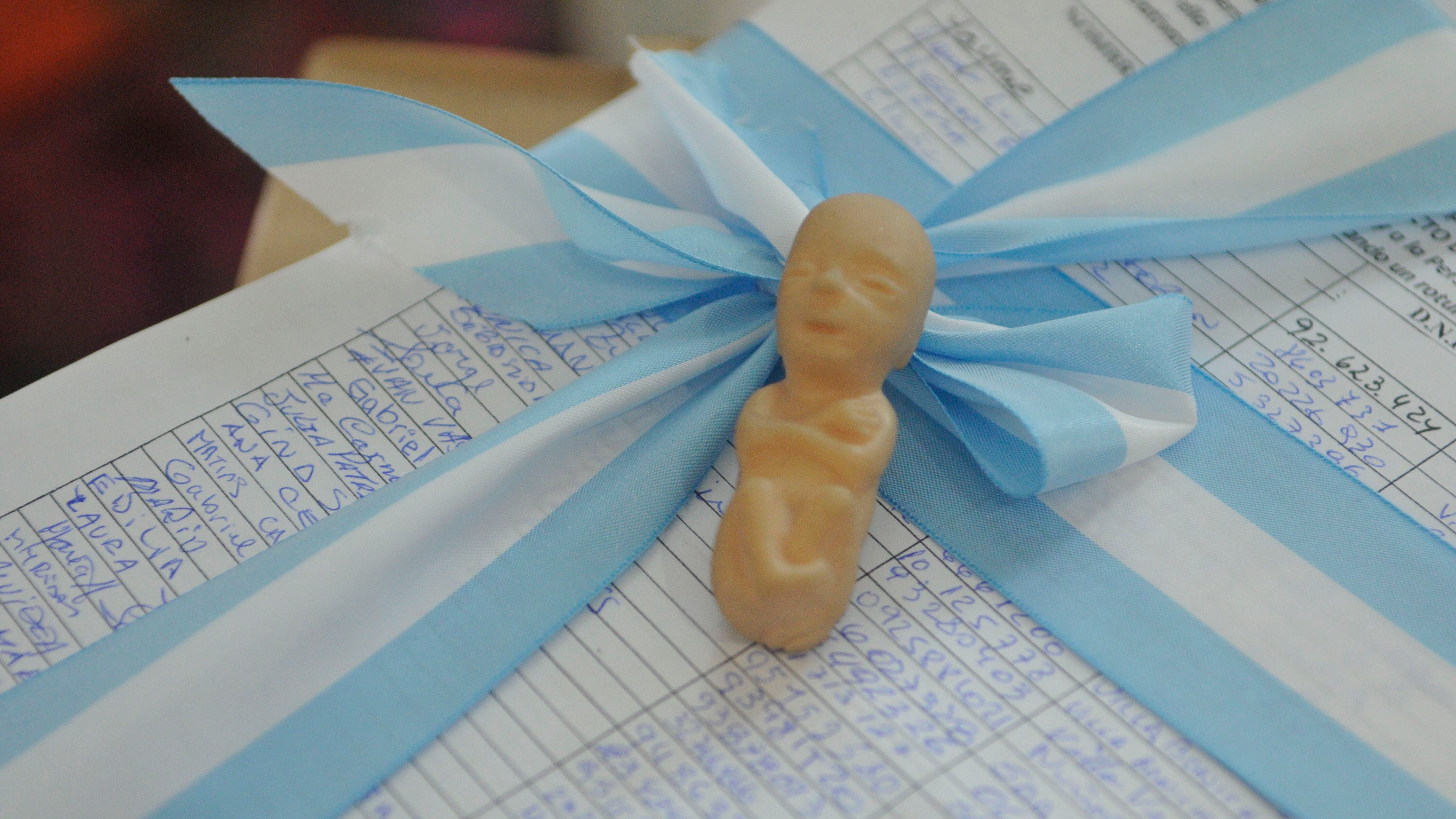 La página Asistencia para la mujer ofrece asesorar pero intimida y engaña.