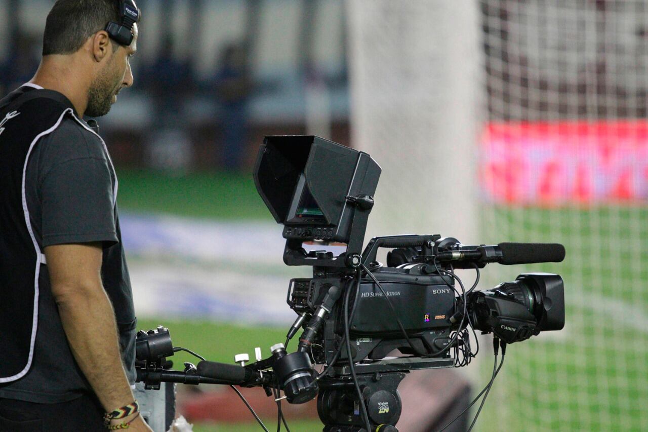 La televisación del fútbol, bajo la lupa.