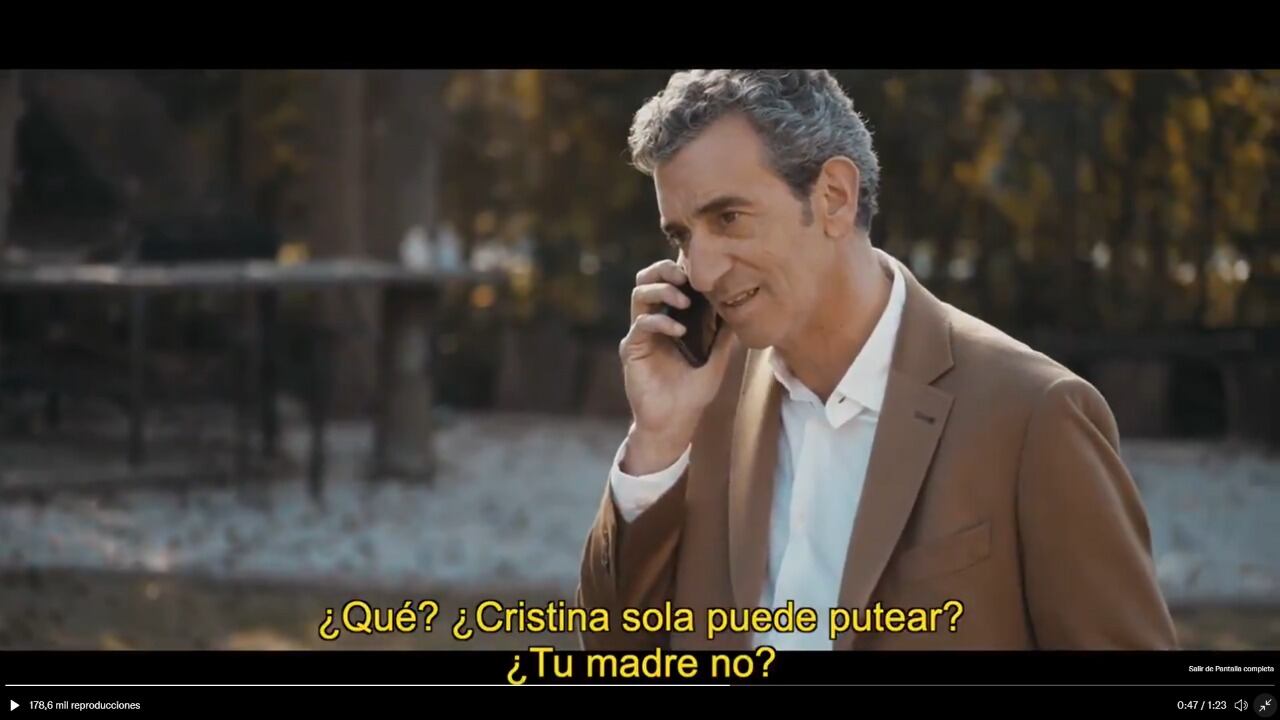 Florencio Randazzo lanzó un nuevo spot en el que su madre insulta y se compara con Cristina Kirchner.