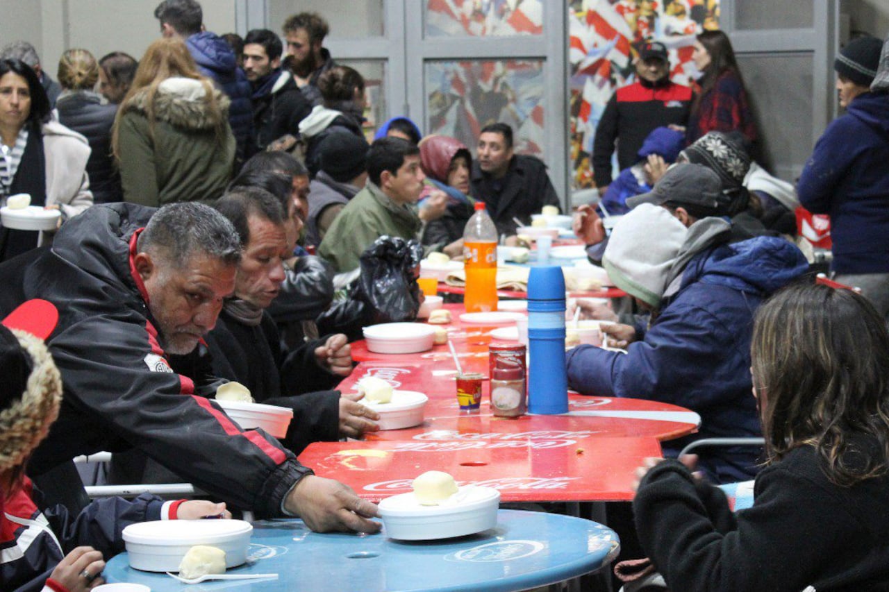La iniciativa entre el Club River y la ONG Red Solidaria que encabeza Juan Carr.