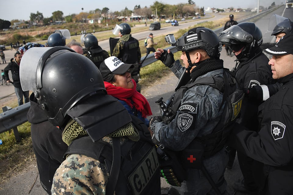 La policía intervino ante una problemática que se reitera.