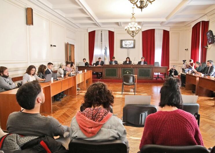 El Tribunal Oral Federal 1 de La Plata lleva adelante el juicio por los crímenes de lesa humanidad cometidos en 1 y 60 y la comisaría 8ª.